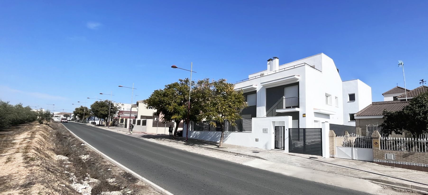 3 Viviendas en Almensilla_vista exterior_b