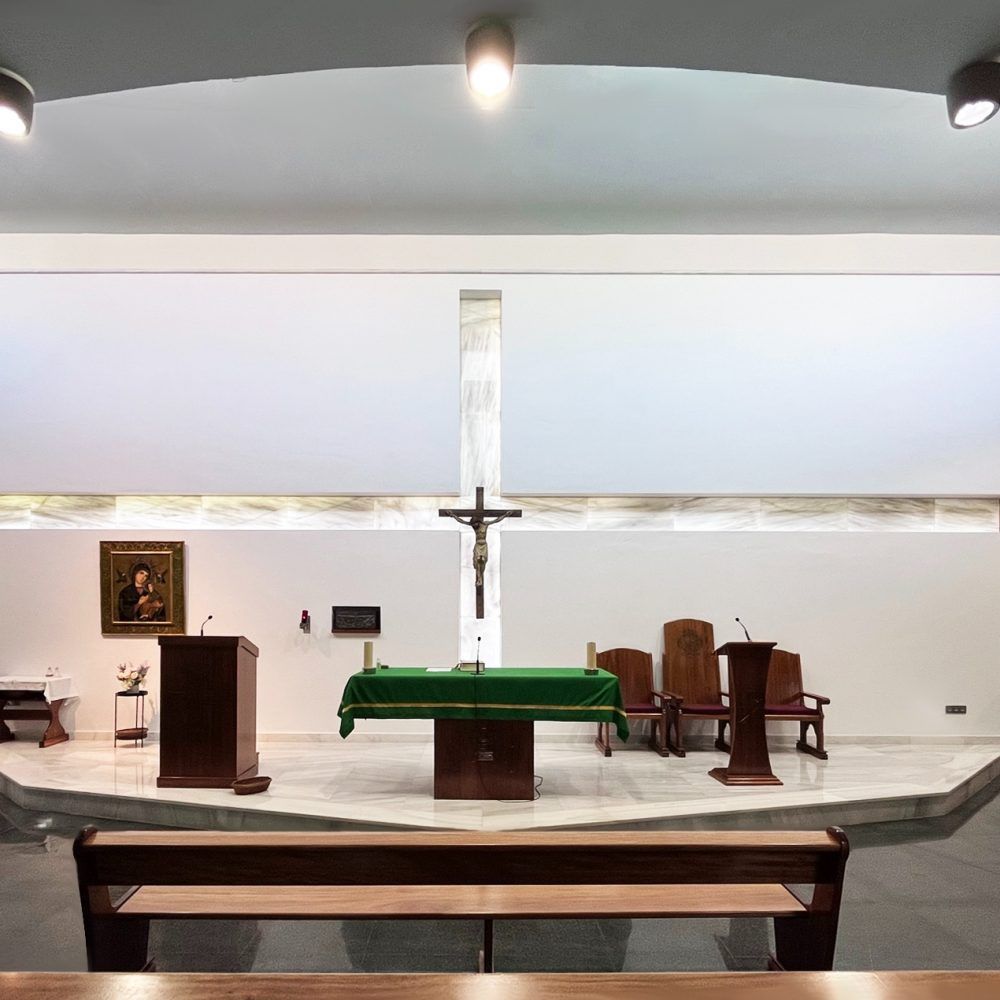 Capilla Parroquia Santisimo Redentor_vista interior 2