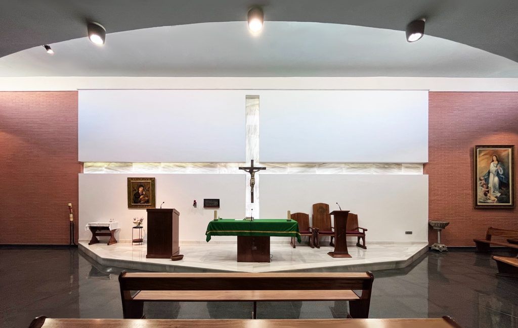 Capilla Parroquia Santisimo Redentor_vista interior 2